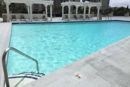 Apartamento Waikiki Ocean View Corner Studio