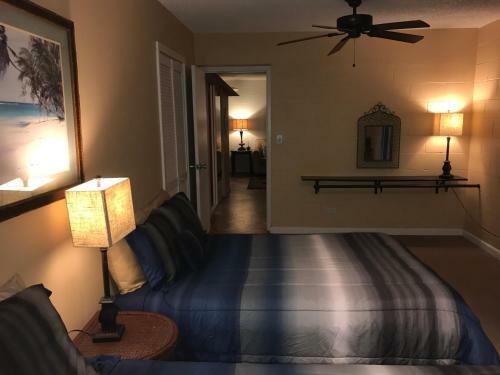 Apartamento Waikiki Whale Watcher Apts 602b
