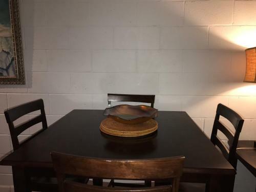 Apartamento Waikiki Whale Watcher Apts 602b