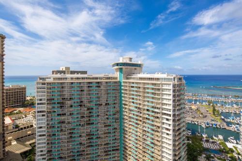 Apartamento Pomaikai Suites 11