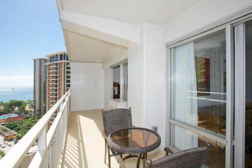 Ilikai Tower 1725 City View 2br