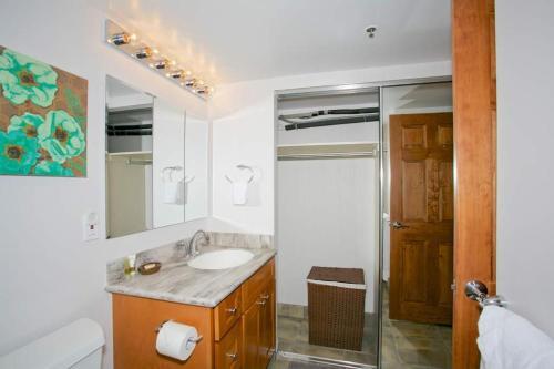 Ilikai Tower 1725 City View 2br