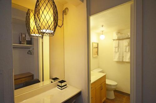 Marine Surf Apartment #608 Apts