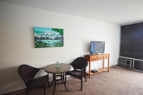 Marine Surf Apartment #608 Apts