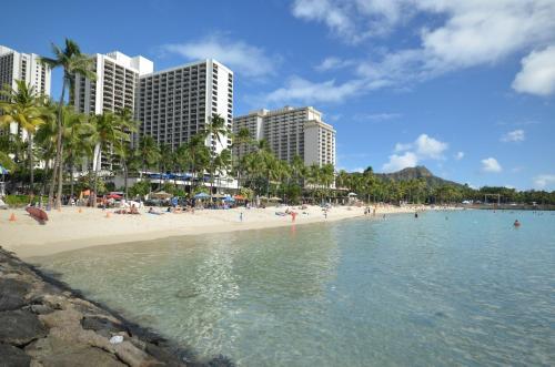 Apartamento Kuhio Village #1010a Apts