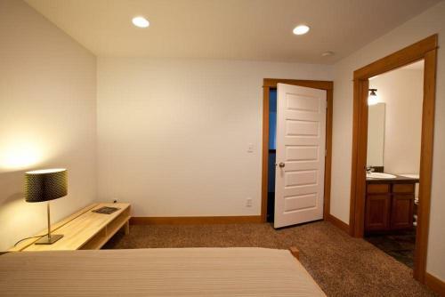 Brookside-river Vw-ac-3br/2.5ba