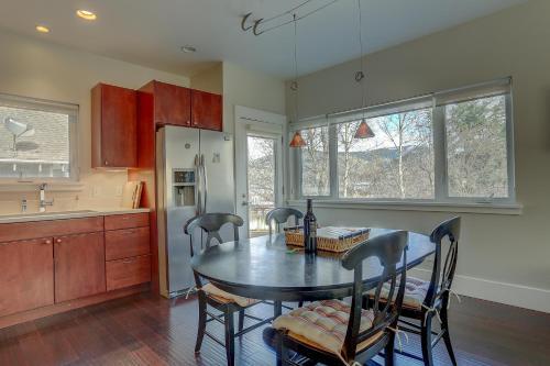 Surfsup-river View-ac-3br/2ba