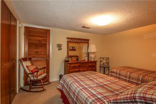 Santona Townhouse Unit 401