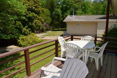 Lake Cortez Area Home