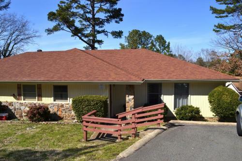 Valencia Courts Townhome 48