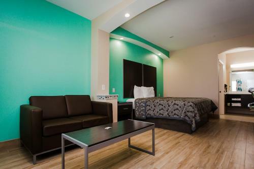 Motel Palace Inn - Willowbrook Mall