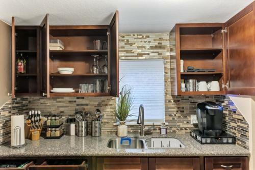 Apartamento Rice Village/ King Bed/ Fast Wifi 4ktv