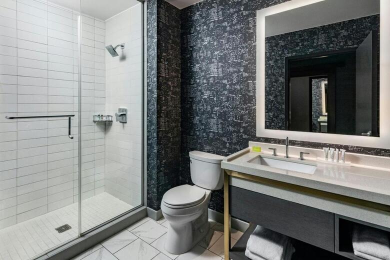 Hotel Le M�ridien Houston Downtown