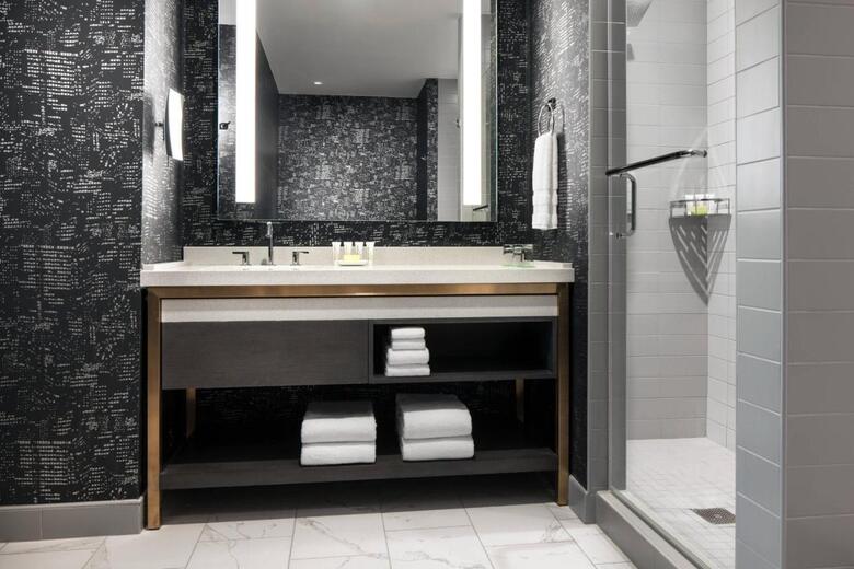 Hotel Le M�ridien Houston Downtown