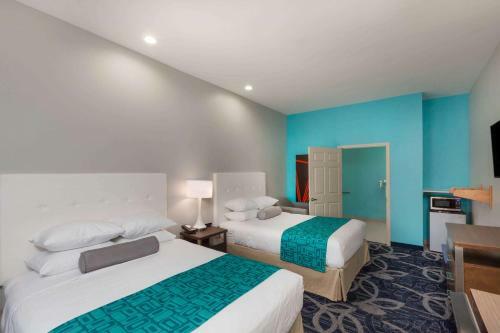 Hotel Howard Johnson By Wyndham Houston Willowbrook