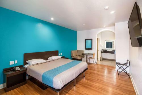 Hotel Motel 6 Houston - North