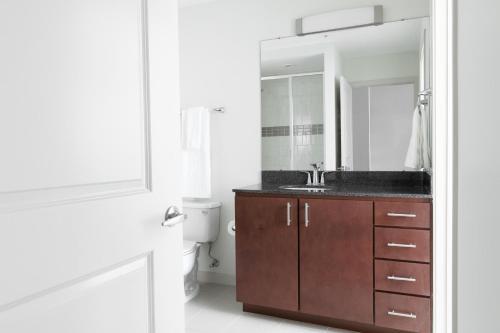 Apartamento Downtown Housky Two-bedroom 815