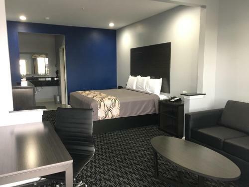 Motel Platinum Inn And Suites
