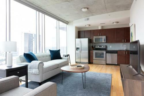 Apartamento Downtown Housky Two-bedroom 1616