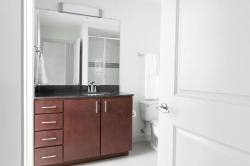 Apartamento Downtown Housky Two-bedroom 1616