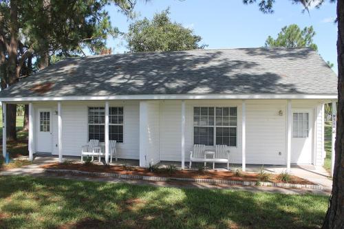 Clerbrook Villa 8