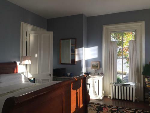 Hudson City Bed And Breakfast