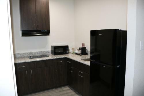 Hotel Scottish Inn & Suites - Iah Airport