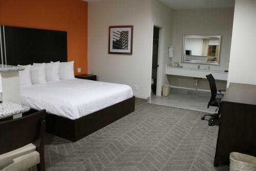 Hotel Scottish Inn & Suites - Iah Airport