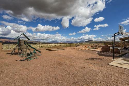 Sand Hollow 4242