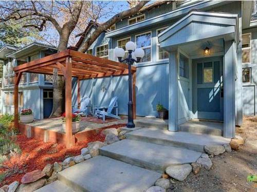 Idyllwild Dairy Manor
