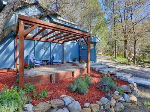 Idyllwild Dairy Manor