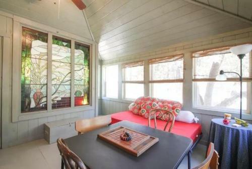 Idyllwild Dairy Manor