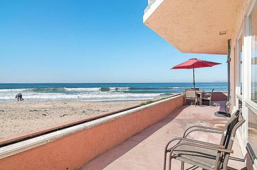 Imperial Beach Club 107