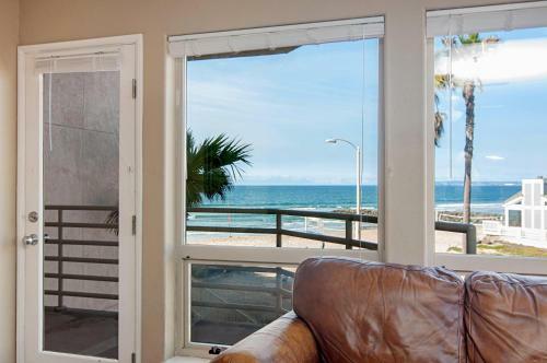 Imperial Beach Club 214