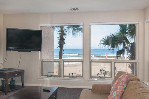 Imperial Beach Club 213