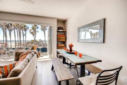 Beachbreaksix At Imperial Beach, With Ocean View