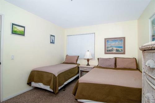 Imperial Beach Club 204