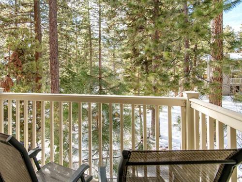 1000 Lakeshore Townhouse Unit 20