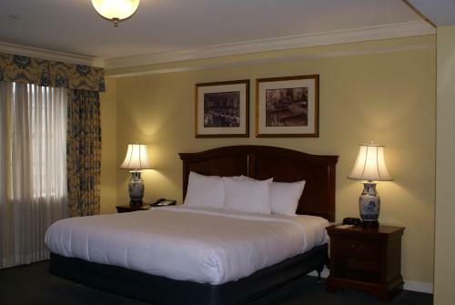 Hotel Columbia Club