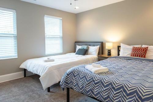 4 Bed 4 Bath Home In Indianapolis