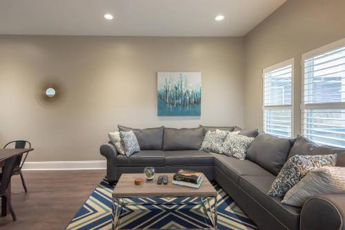 4 Bed 4 Bath Home In Indianapolis