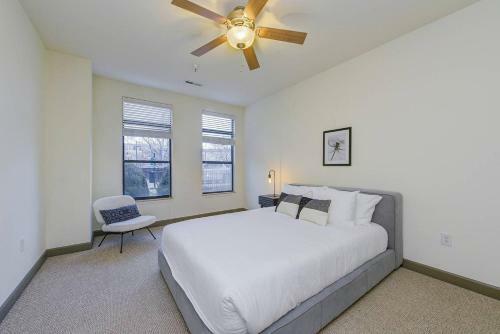 Downtown Apartment On The Canal