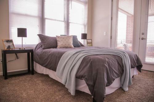 Apartamento Mile Square 2br Apt Near Dining & Nightlife