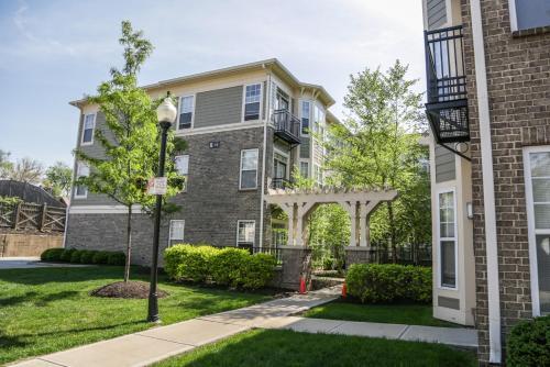 Apartamento Modern Chic 2br In Luxurious Downtown Community