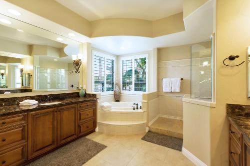 Apartamento Cambria 5br /4.5ba