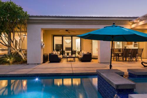 Apartamento Escala 5br / 4.5ba