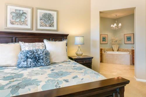 Apartamento Villa Blanca 6br/5.5ba