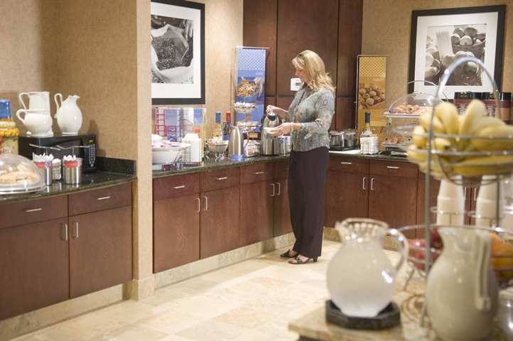 Hotel Hampton Inn & Suites Mobile Providence Park/airport Al