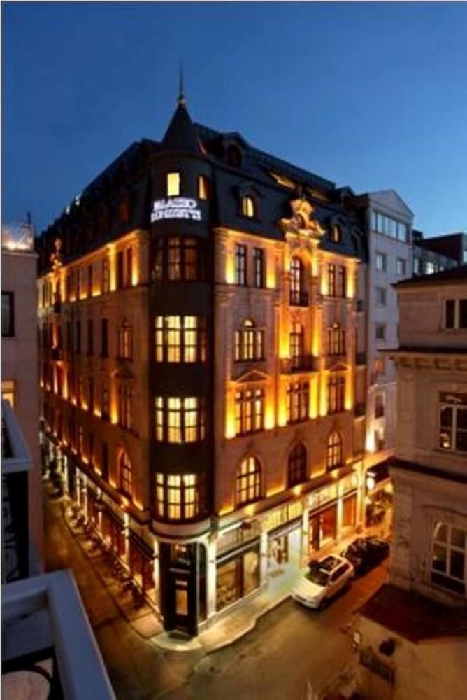 Palazzo Donizetti Hotel