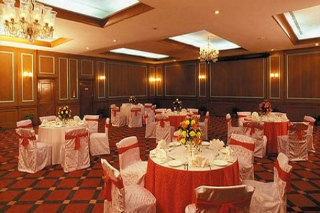 Hotel Holiday Inn Gem Park